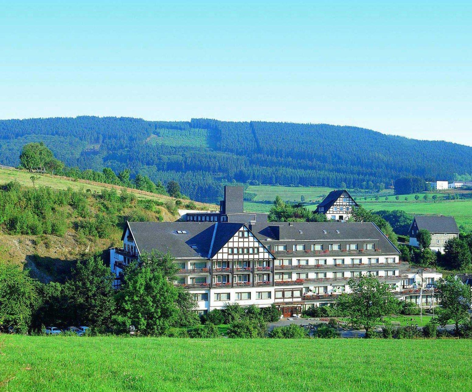 Sauerland Alpin Hotel Шмалленберг Экстерьер фото